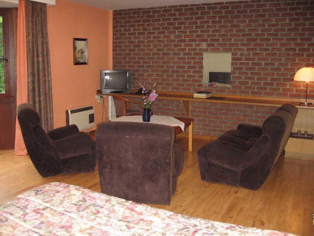 Parkhotel Хаселт Екстериор снимка