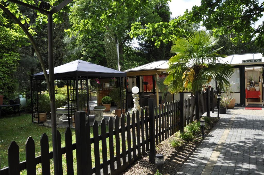Parkhotel Хаселт Екстериор снимка
